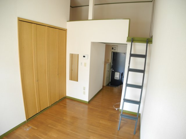 プチメゾン小川の内装|※室内画像は別号室のもの