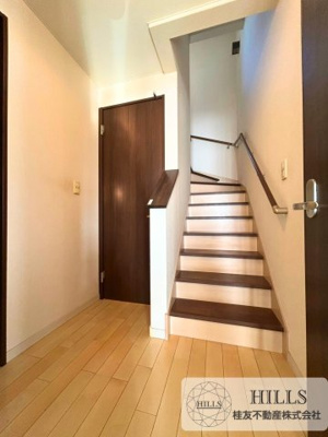 【内装】 | 流山市前ケ崎　中古戸建 | １F　踊り場