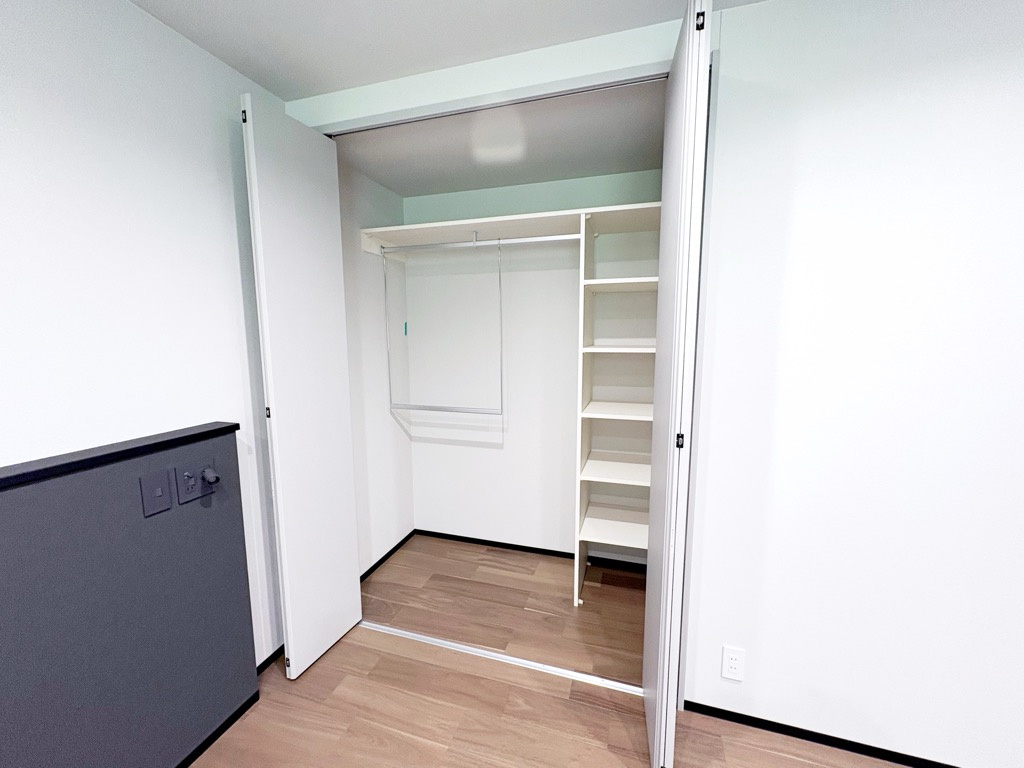 海南市大野中10号棟の収納