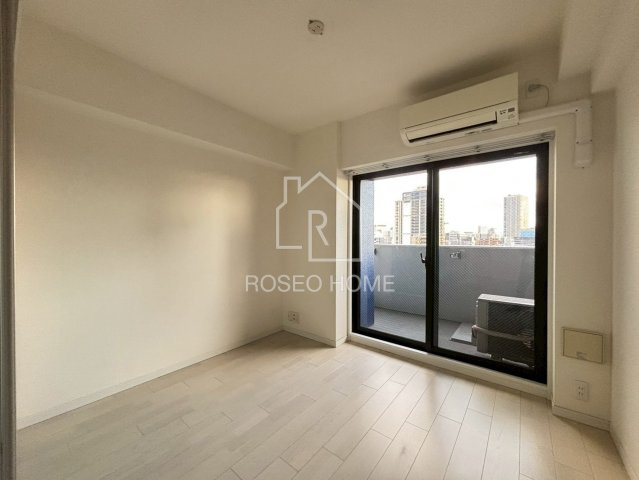 サムティ江戸堀ASUNTの居間・リビング