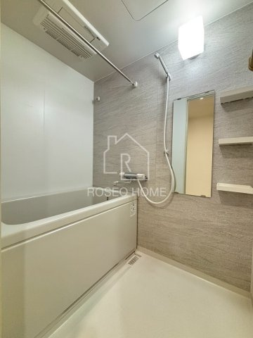 サムティ江戸堀ASUNTの浴室