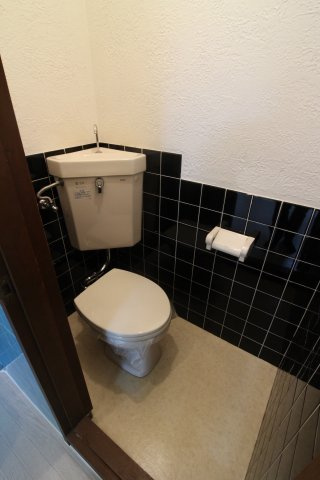 メゾンタンスイ