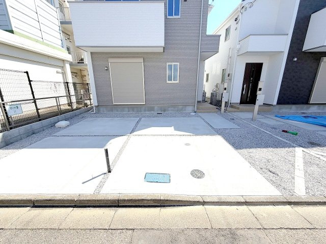 福生市熊川全3棟　新築分譲の駐車場