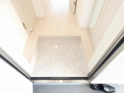 【玄関】 | Maison ailes 岩塚