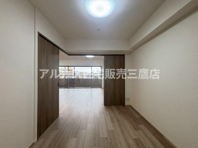 アデニウム吉祥寺 の洋室