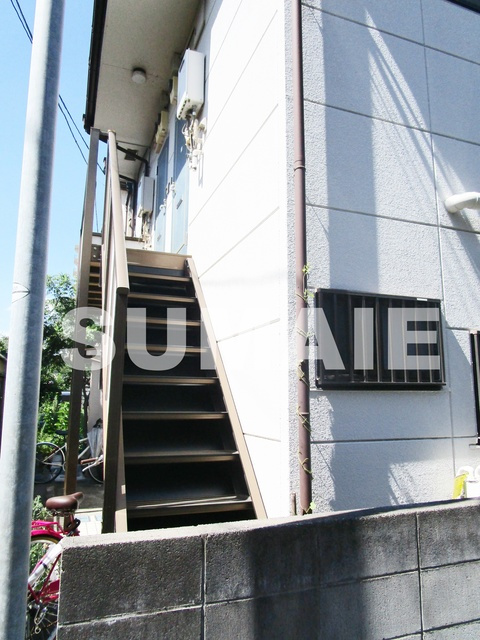 第２天貝コーポのロビー|建物入口です☆