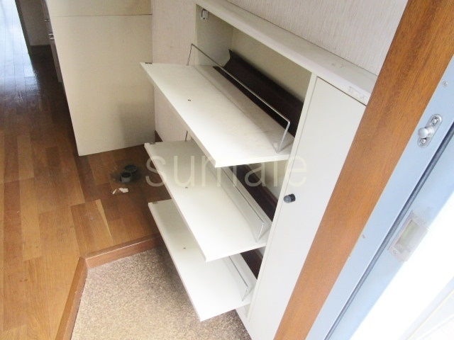 第２天貝コーポの収納|シューズボックス付きです♪