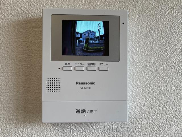 リリー・オブ・ザ・バレーの内装|カメラ付インターホン