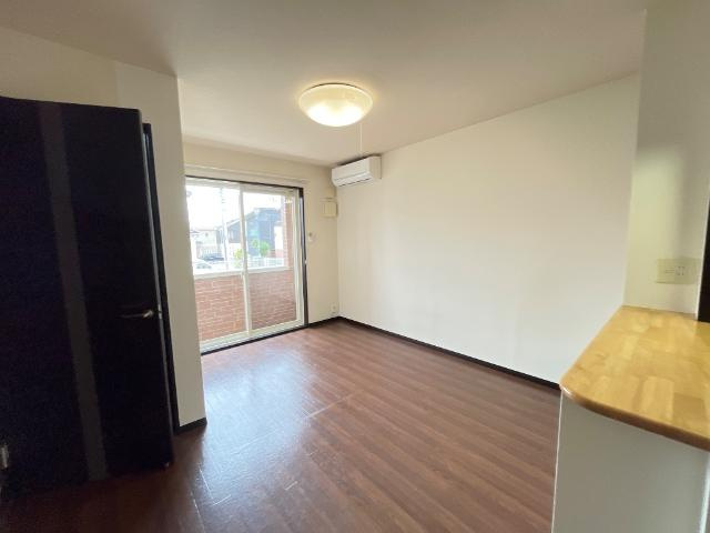 リリー・オブ・ザ・バレーの居間・リビング|リビング