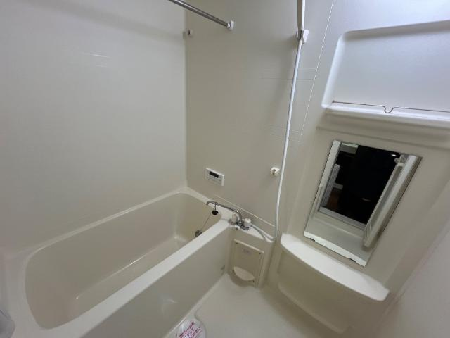 リリー・オブ・ザ・バレーの浴室|バス