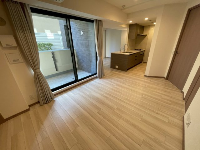 ワコーレ芦屋レフィーナの居間・リビング