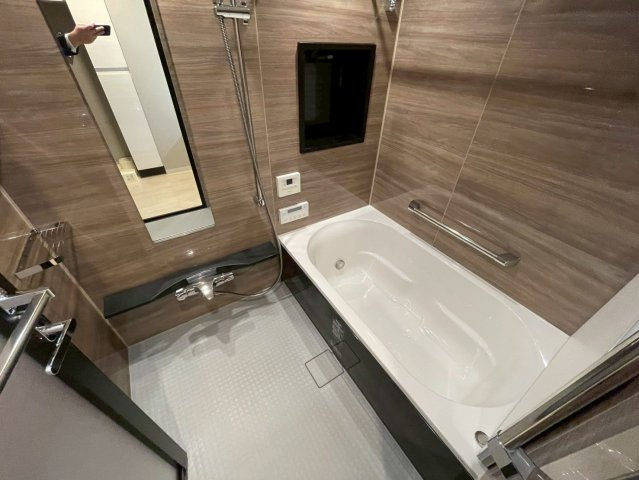 ワコーレ芦屋レフィーナの浴室
