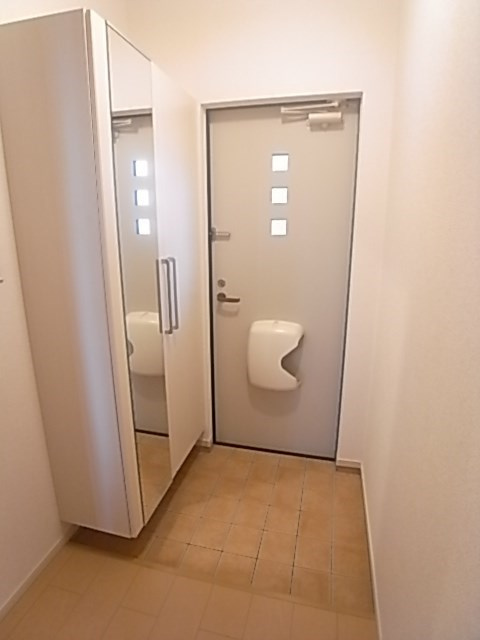 カーザ・ヴェルデの玄関