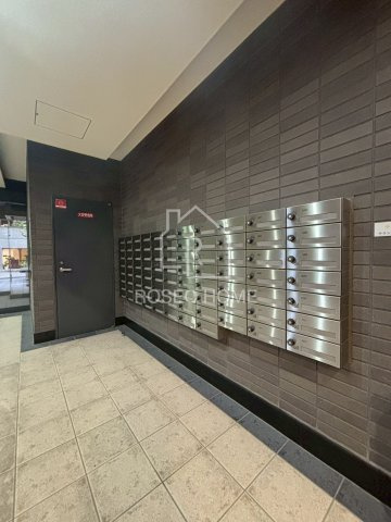 レジディア京町堀のロビー