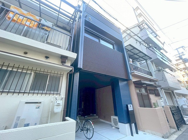 東三国5丁目貸家の外観