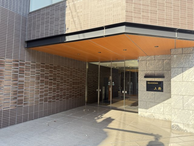 パレステージ上野 7階のエントランス