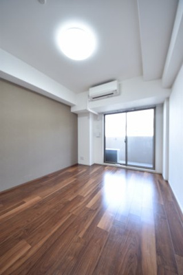 【洋室】 | スプランディッド神戸北野