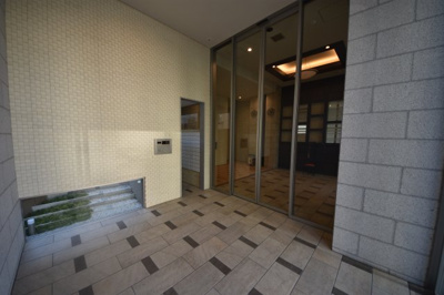 【エントランス】 | スプランディッド神戸北野