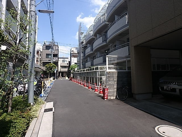 プライムアーバン千駄木の周辺