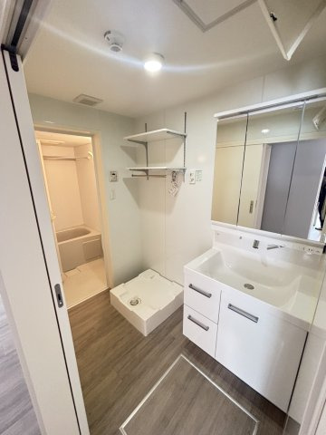 SCENE　ZEROの独立洗面台