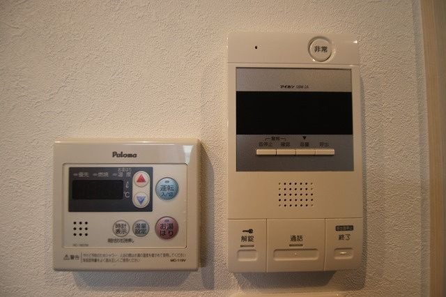 ラトナスのセキュリティ|TVモニター付きで安心です☆