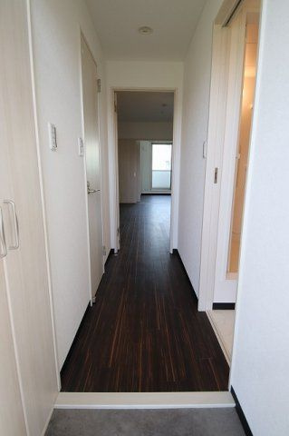 ラトナスの内装