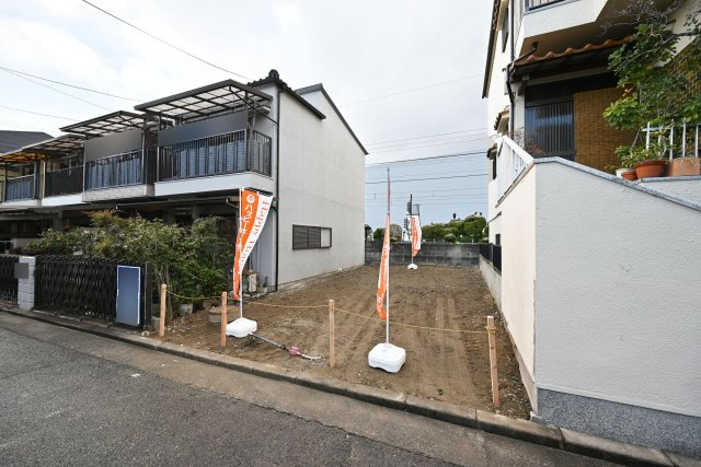 尼崎市塚口本町７丁目建築条件付き土地の外観|ZEH水準住宅　建築条件付き土地
JR塚口駅・阪急塚口駅どちらも利用可。詳しくはお気軽にお問い合わせください。