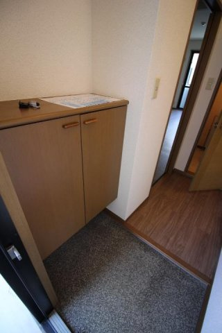 エトワール六甲の玄関