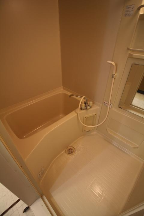 エトワール六甲の浴室