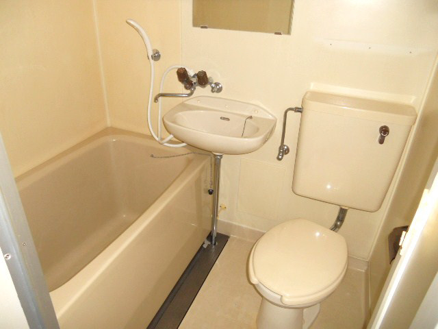 ロマネスク御影の浴室