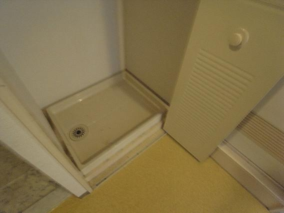 オ・ボワクレールの洗面所