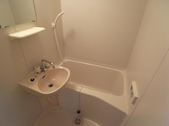 オ・ボワクレールの浴室