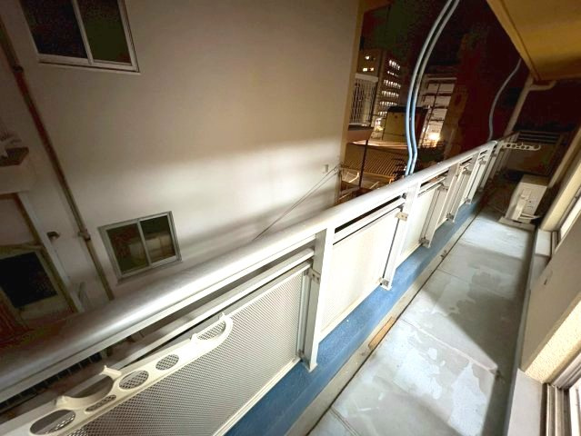 ドメスティック南光荘のバルコニー