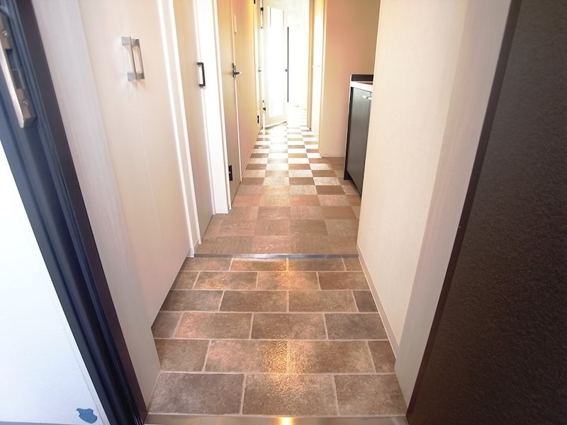 灘北レジデンスの玄関