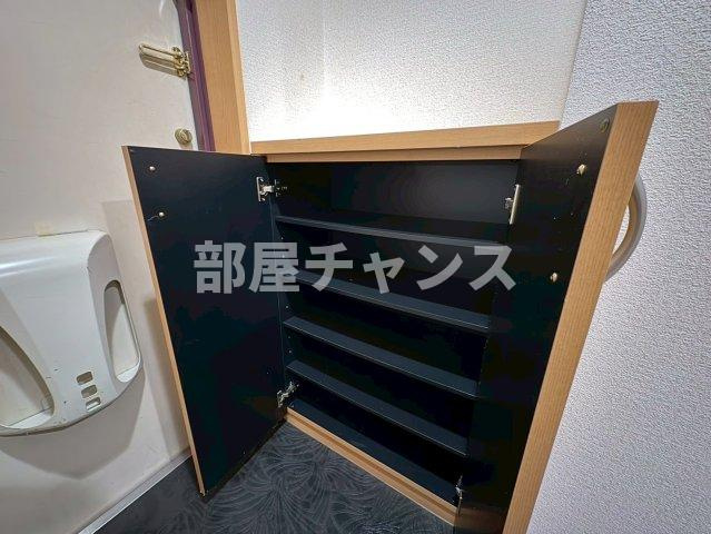 リアライズ栄Ⅱの収納