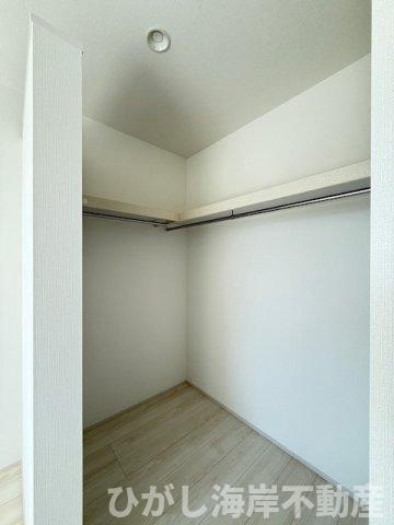 茅ヶ崎市萩園　新築戸建　全3棟の収納|ウォークインクローゼット