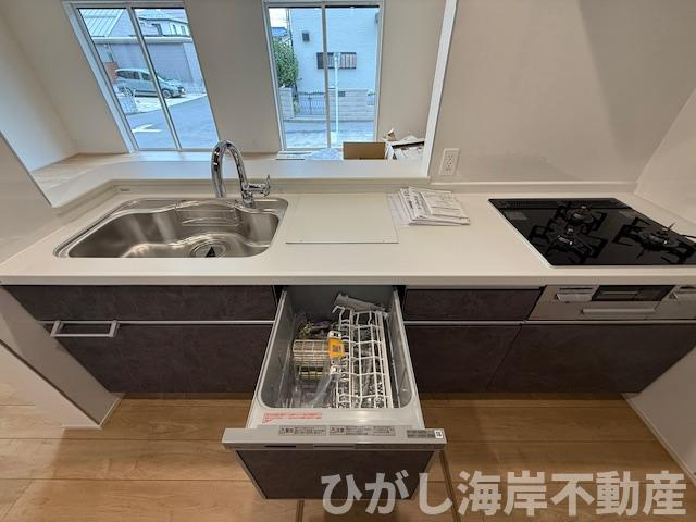 茅ヶ崎市高田３丁目　新築戸建　全2棟のキッチン|食洗器付きシステムキッチン