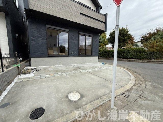 茅ヶ崎市高田３丁目　新築戸建　全2棟の駐車場|駐車スペース