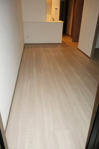 グランエール森下WESTの居間・リビング