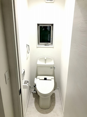 【トイレ】 | ウィルハイツ | 入居中の為別の部屋の写真となります。