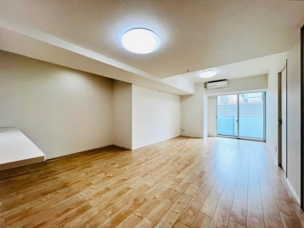 Ｂｒｉｌｌｉａ　ｉｓｔ　東雲キャナルコートの居間・リビング