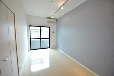 【居間・リビング】 | E+2