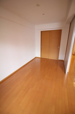 【洋室】 | リーガル神戸三宮