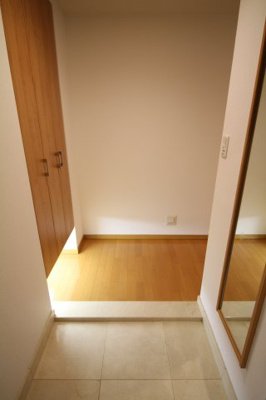 【玄関】 | リーガル神戸三宮