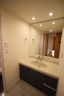 【独立洗面台】 | リーガル神戸三宮