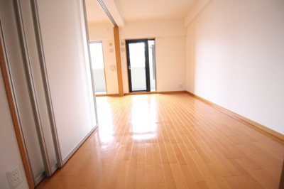 【寝室】 | リーガル神戸三宮