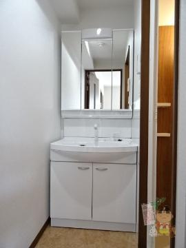 ピアグロリア森下町の洗面所|洗面