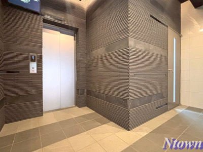 【ロビー】 | グラディアン大曽根 | 清潔なロビーです