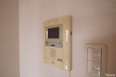 【セキュリティ】 | プレサンス名古屋駅前アクシス | モニター付きインターホンです