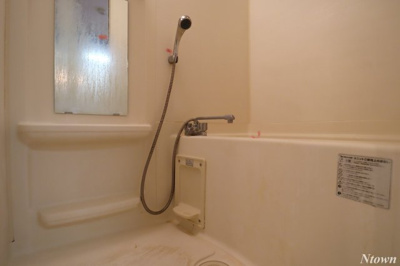 【浴室】 | プレサンス名古屋駅前アクシス | 日々の暮らしに欠かせないお風呂です